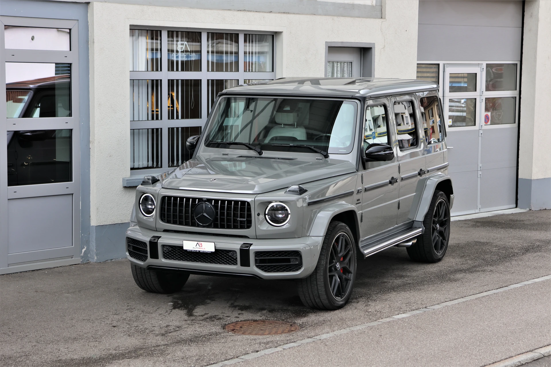 MERCEDES-BENZ G 63 AMG